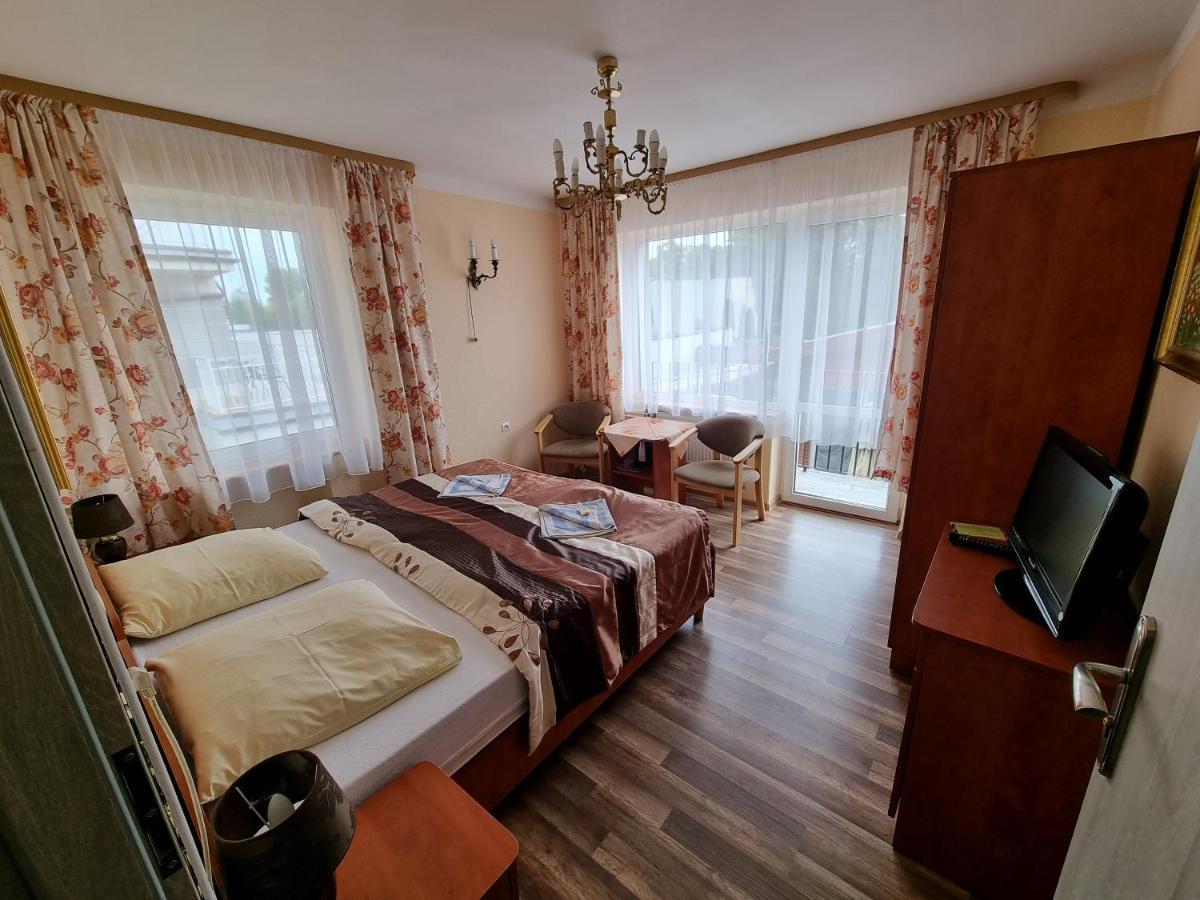 Gosciniec Pod Polna Roza 2 Hotel Miedzyzdroje Kültér fotó